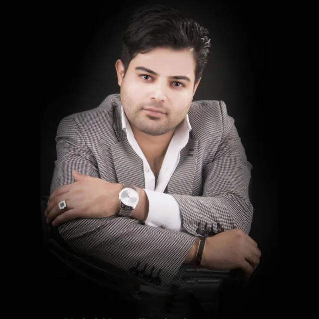 Yari Shirin